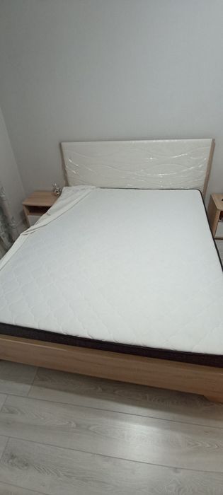 Продам кровать и матрас