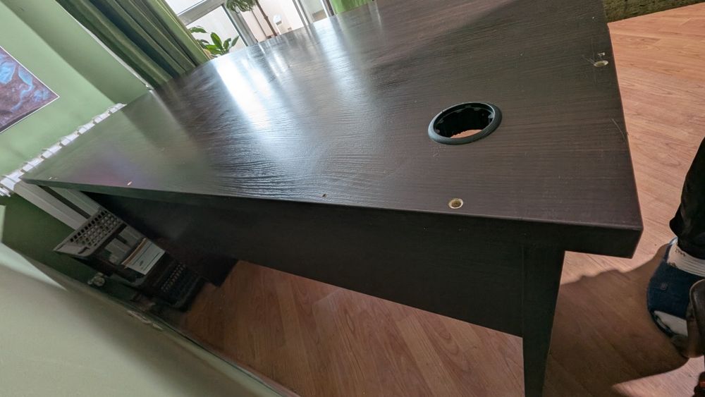 Стол письменный компьютерный