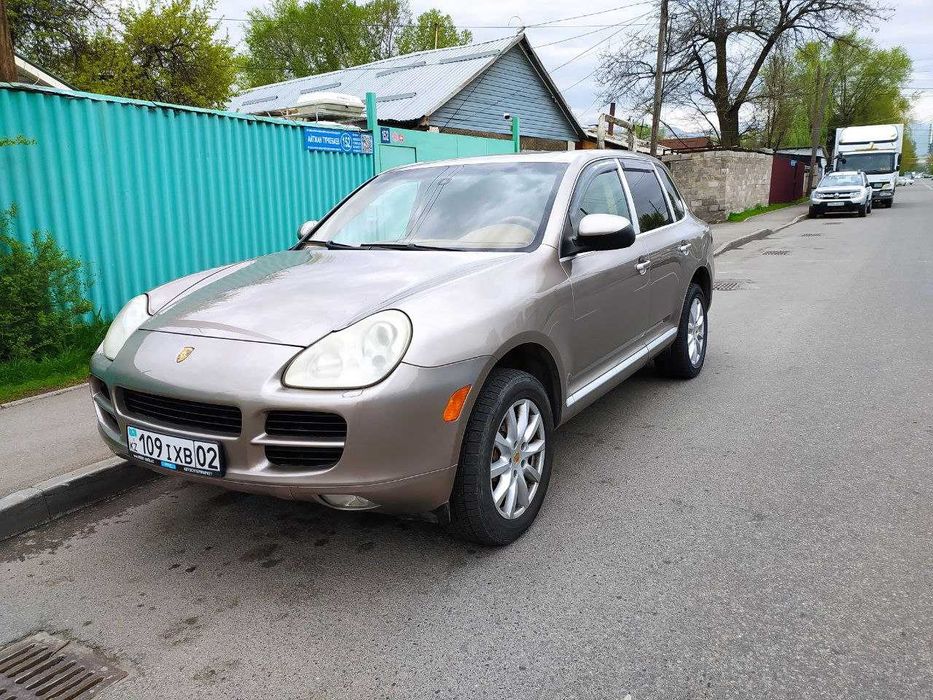 Porsche Cayenne  2006