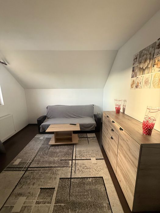 apartament de inchiriat