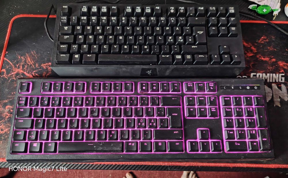 Tastatura Razer BlackWidow Tournament / Razer Ornata Chroma