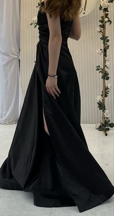 Rochie lungă elegantă