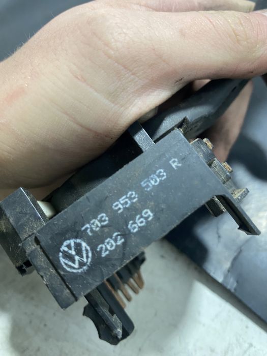 Maneta stergatoare Vw T4 2.5 Caravelle transporter Volkswagen