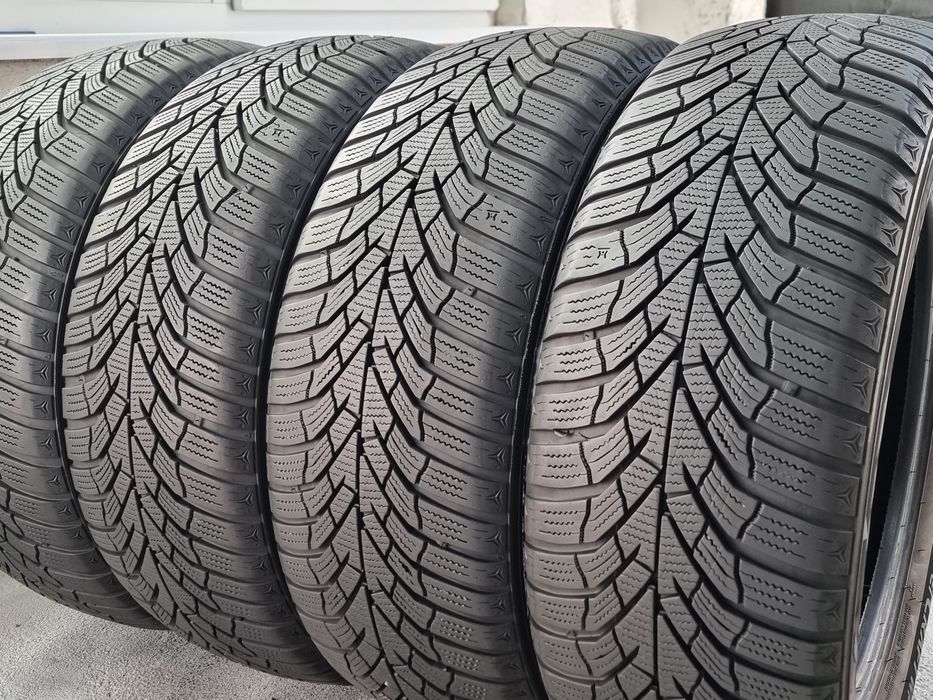 "Dot 22" 205/55/16 Kumho 4Броя: 150Евро 8.3мм