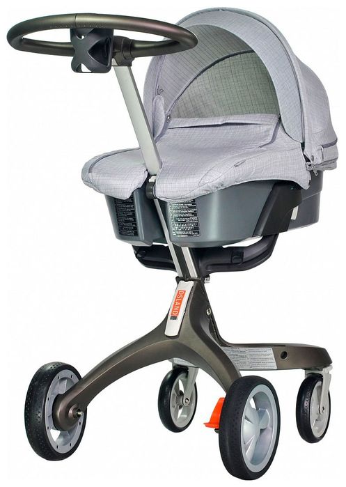 Продам коляску Dsland в отличном состоянии!