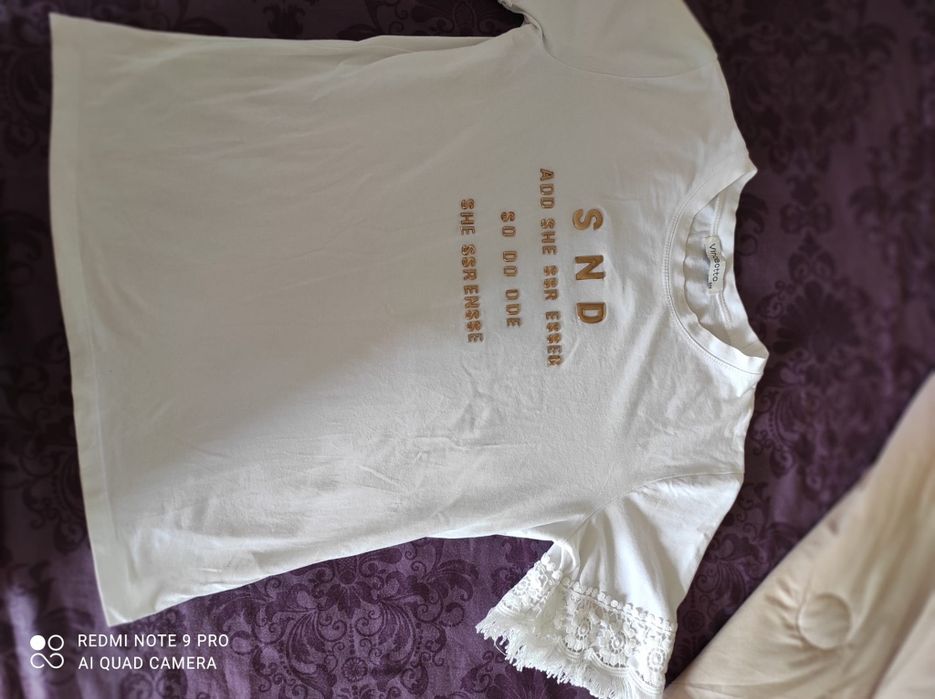 Продавам Тениски