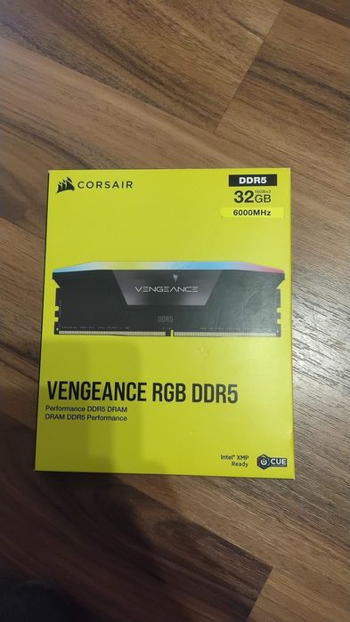 Ram Corsair RGB 32GB (2 x 16) 6000 MHz  CL30 Expo