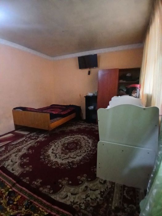 Сергели тумани.(Еуцлик.Масив-5рупарасидаги куча) 3.1соток 4хона.