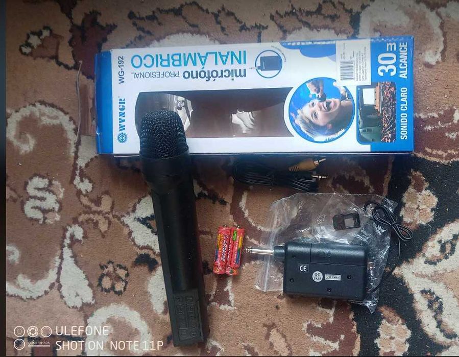 БЕЗЖИЧНИ Wireless Microphone Converter