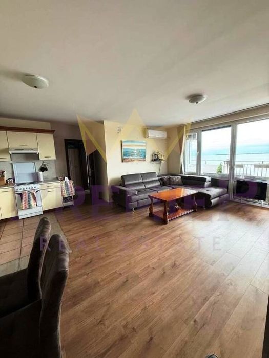 Продава се Тристаен апартамент в Свети Влас - 112 кв.м за 1492 €/кв.м - Снимка #6