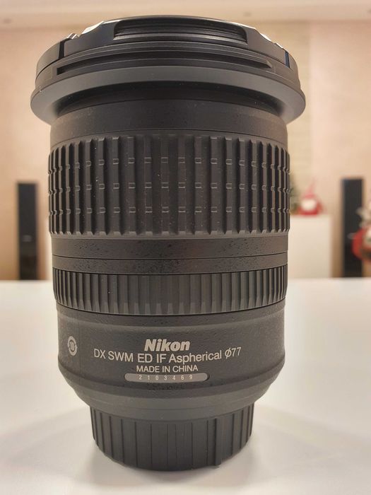 Nikon F DX 10-24 f/3.5-4.5, ca nou, in cutie plus Hoya HMC UV