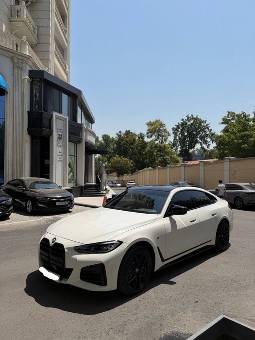 Bmw i4 M bodykid
