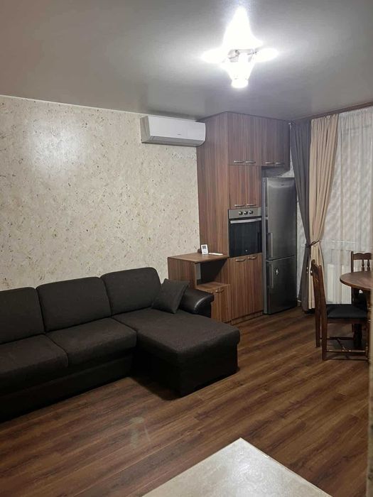 Тристаен ап. под наем в кв. Надежда 2