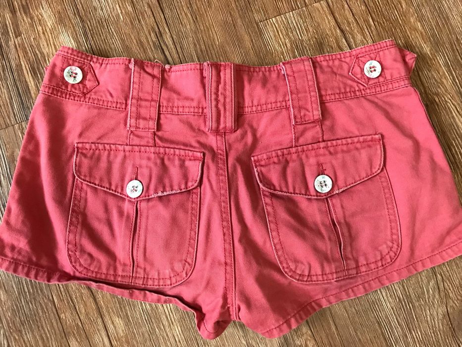 Шорты      шорты