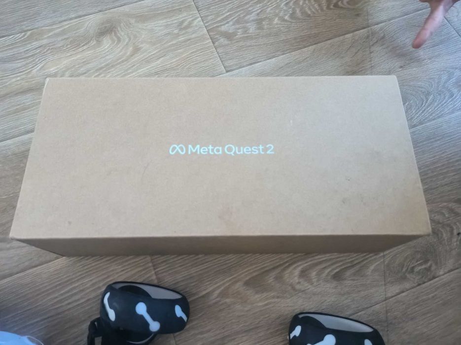 Продам Meta Quest 2