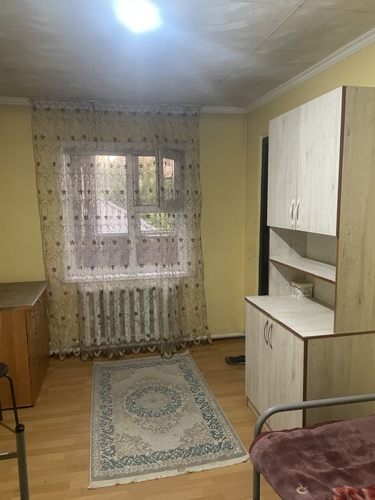 Сдам комнату в общежитии, частный сектор.