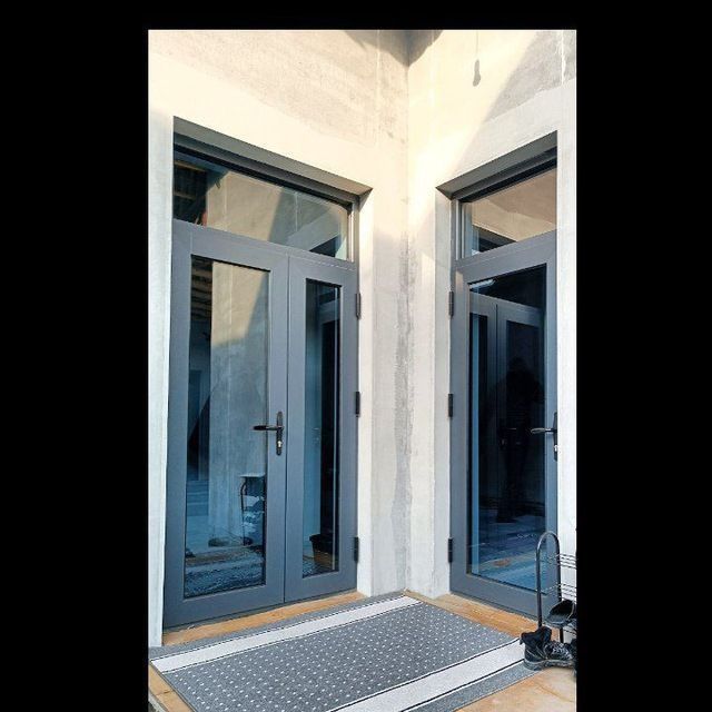 Okna I dveri AKFA Engelberg