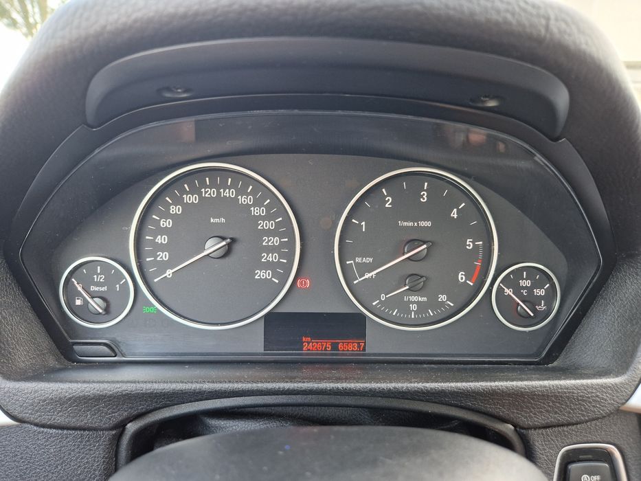 BMW Seria 3 F30 (316d)