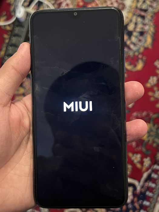 Poco смартфон продается срочно