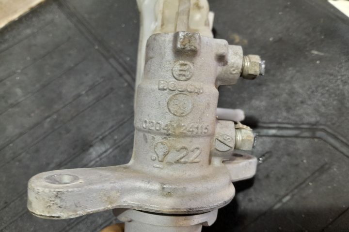 Pompa servofrana 0204124115 0204124115 Mitsubishi ASX prima generatie