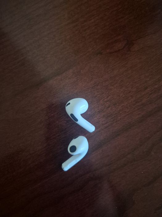 AirPods 3 pro...