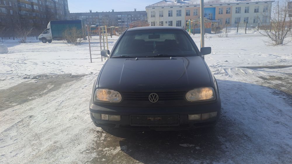 Продам,Гольф 3. ХтС.