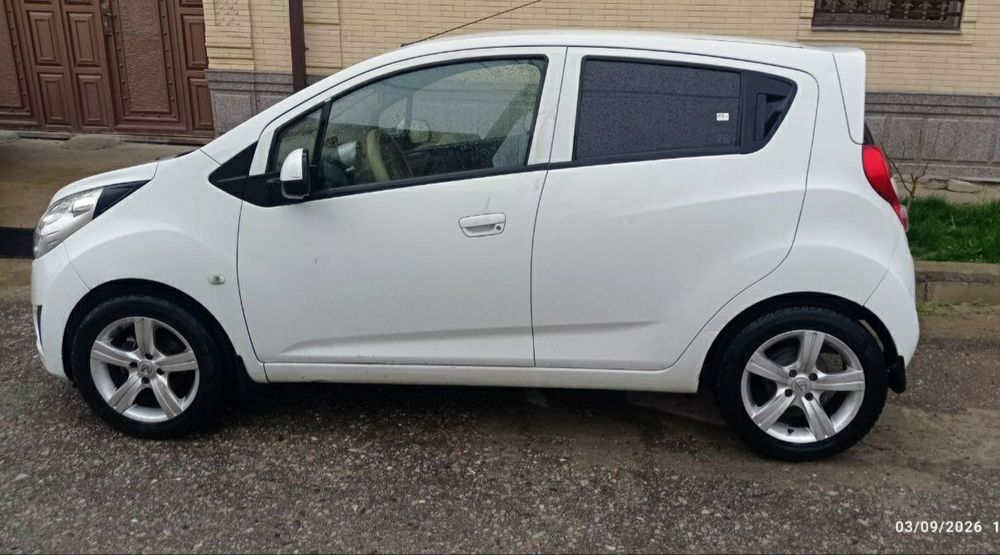 Продается Спарк евро