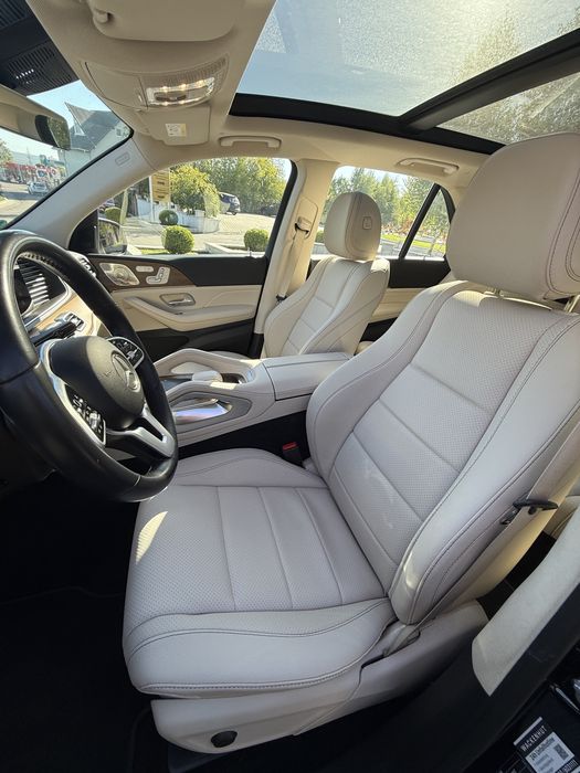 Mercedes-Benz GLE350de/Verde Emerald/Interior Bej/Panoramic/Burmester