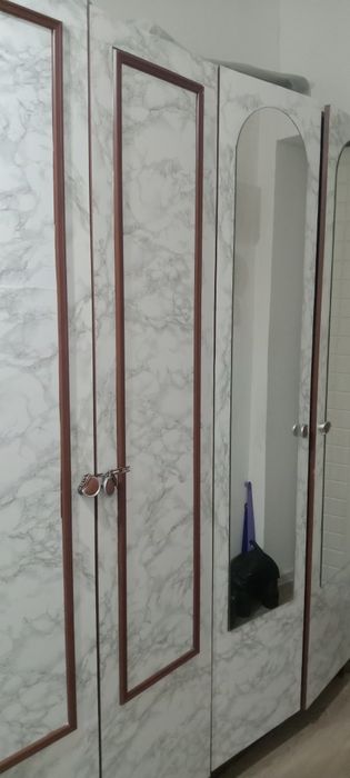 Гарнитур спальный