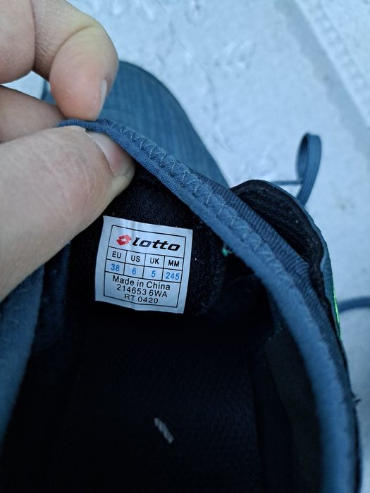 Детски футболни стоножки