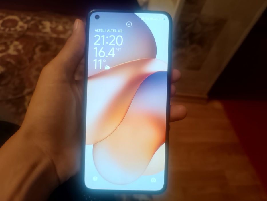 Xiaomi 11 lite 5g ne обмен есть