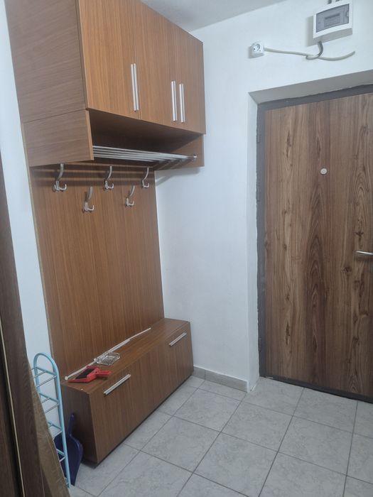 Garsonieră de închiriat