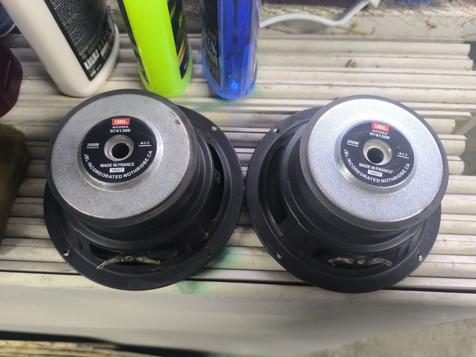 Колонки круги ,,овалы.