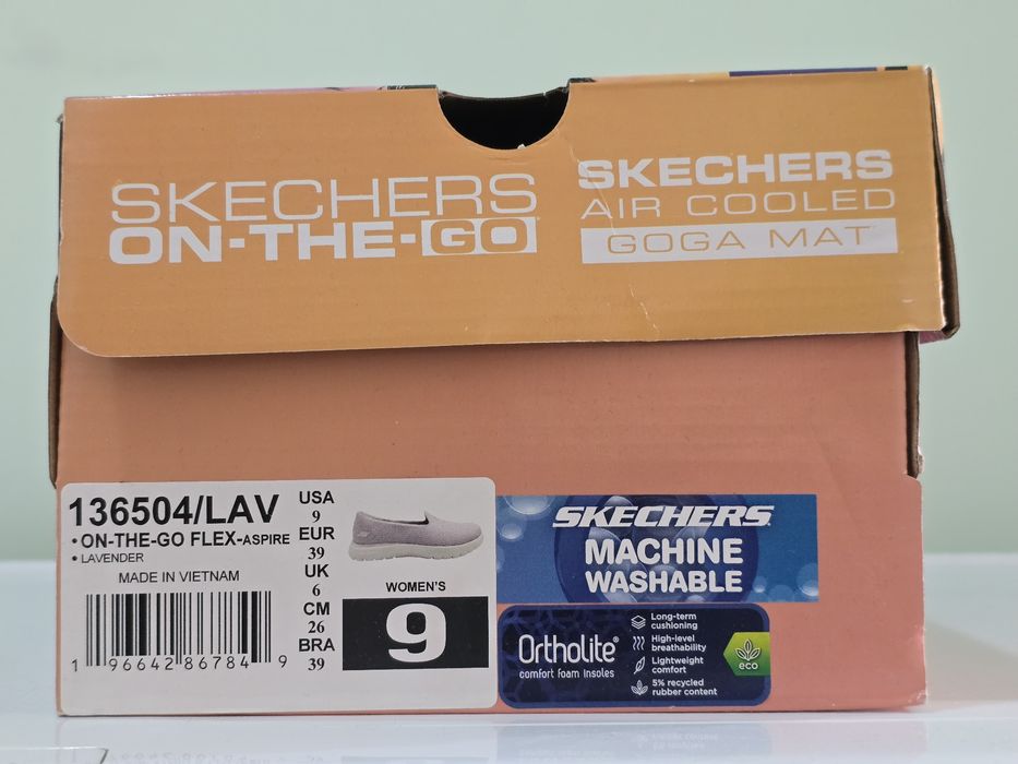 Skechers мокасины кроссовки новые 38-39 размер женские