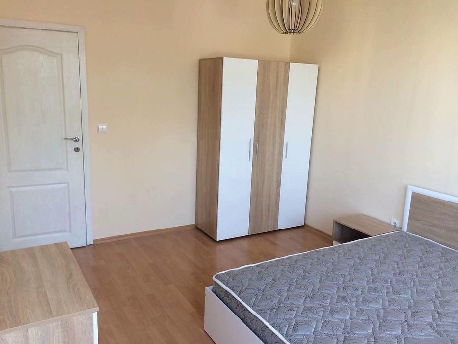 Дава се под наем Двустаен апартамент в София, Студентски град - 65 кв.м за 549 € - Снимка #1