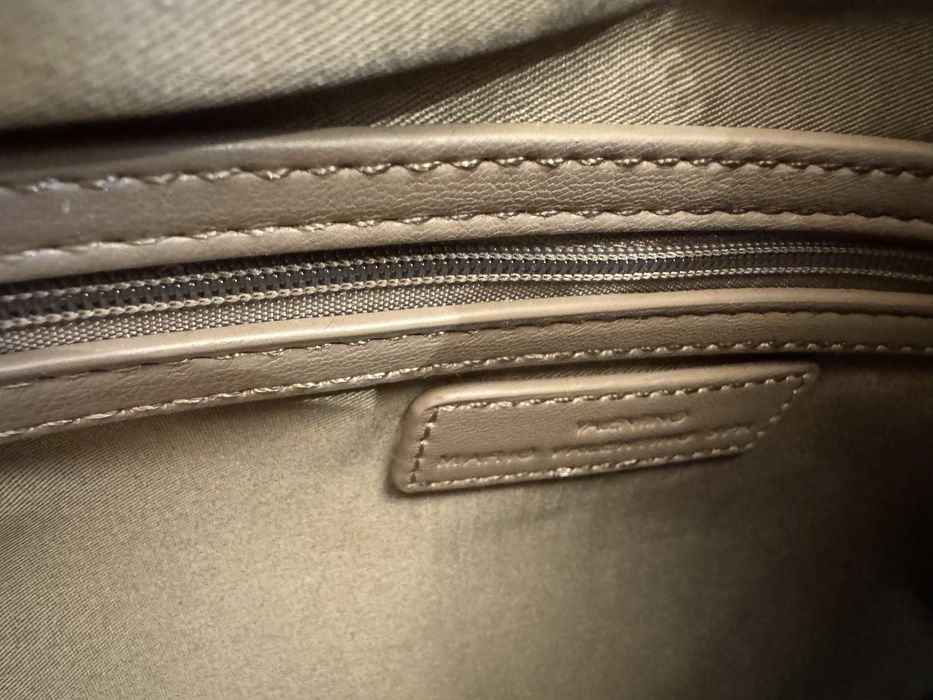 Чисто нова чанта Valentino