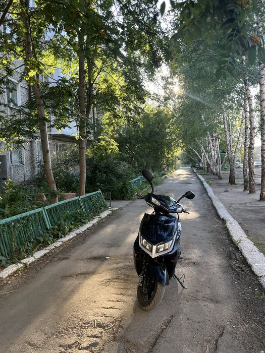 Скутер М8 125куб