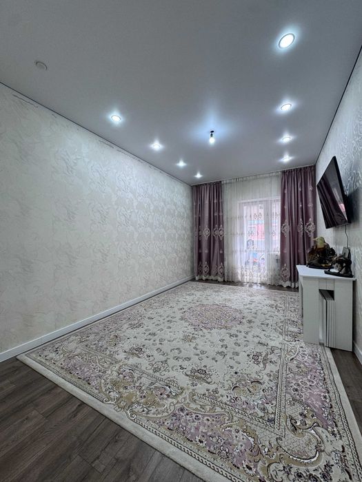 Продам 2х комн кв Батыс с ремонтом