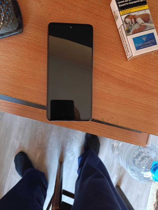 Продавам два самсунга галакси А72 6GB | 128GB черен и син