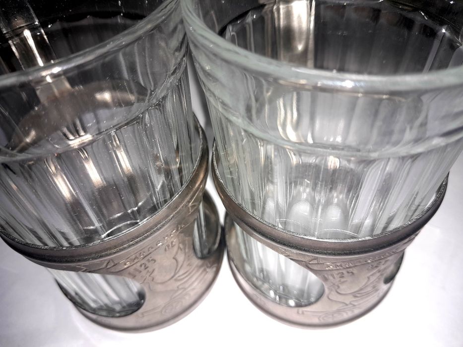 Стаканы подстаканники