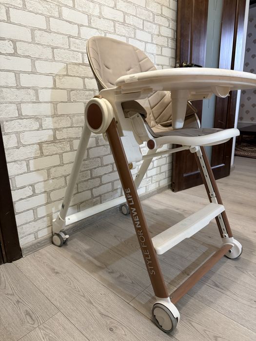 стульчиков для кормления серии BERNY.