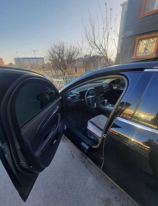Сотилади BYD Chazor