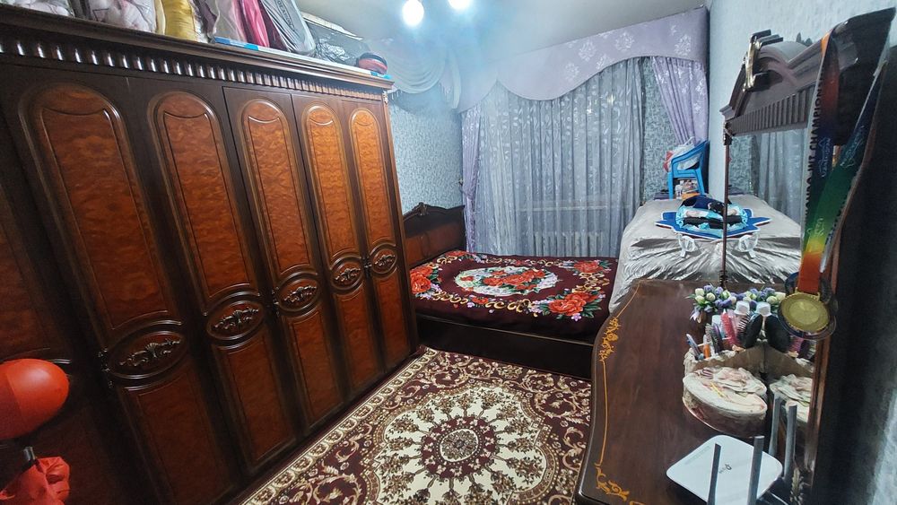 Продаётся своя квартира на Карасу 4, 2/5/9 средний ремонт