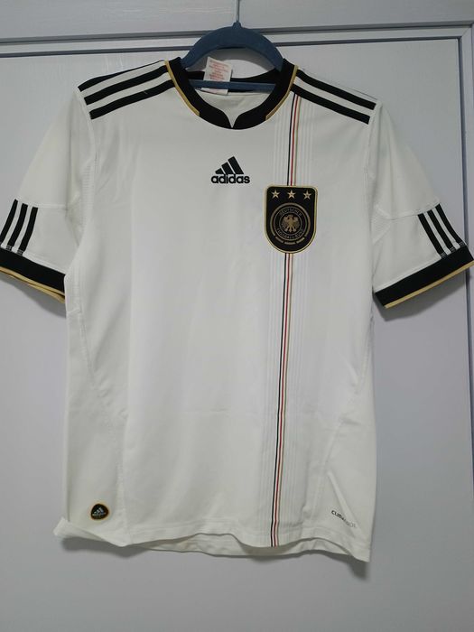 Tricouri fotbal echipe si nationale straine !! stare foarte buna !!! 80 ron bucata !!
