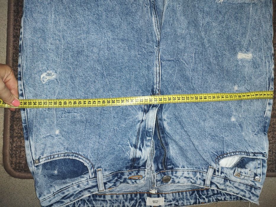 Vând Mom Jeans Noi