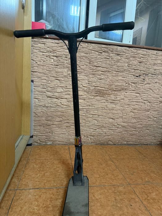 Продается Трюковой Самокат Langway Summit Торг уместен