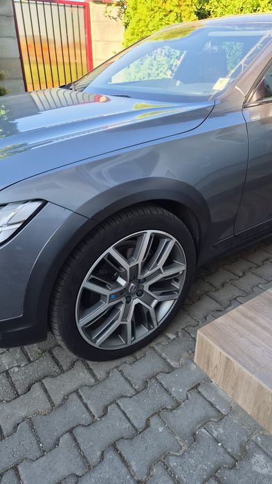 Volvo V90 Cross Country D5 AWD