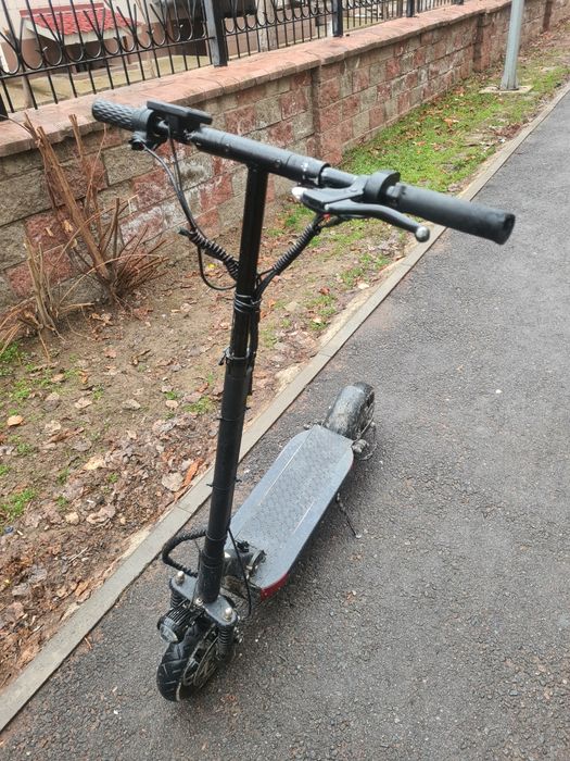 Электросамокат продам