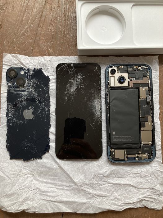 iphone 14 128 rosu piese