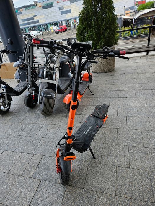 Trotinetă electrică de vânzare! TRANSPORT FAN COURIER